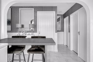 Photo 25- click for photo gallery